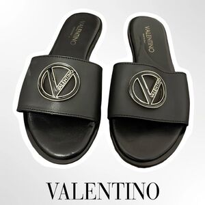 VALENTINO Flat Roman Slide Sandals Black Gold Logo US 9 Size 39